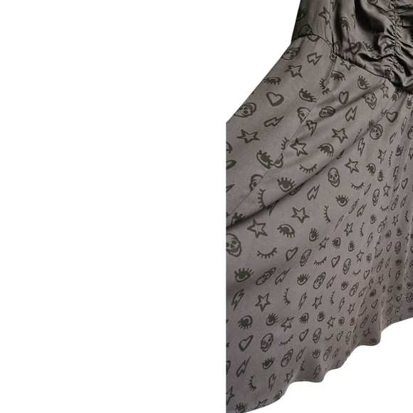 TORRID Plus Size Black & Gray Challis Skull Mini Skater Dress 2X - Picture 9 of 16